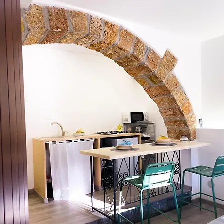 Canonica Dimore Διαμέρισμα *