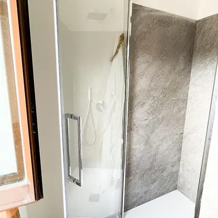 Canonica Dimore Daire *